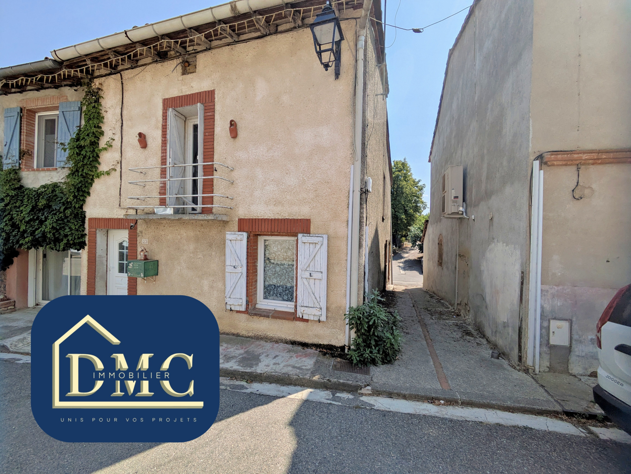 Maison de village avec terrasse